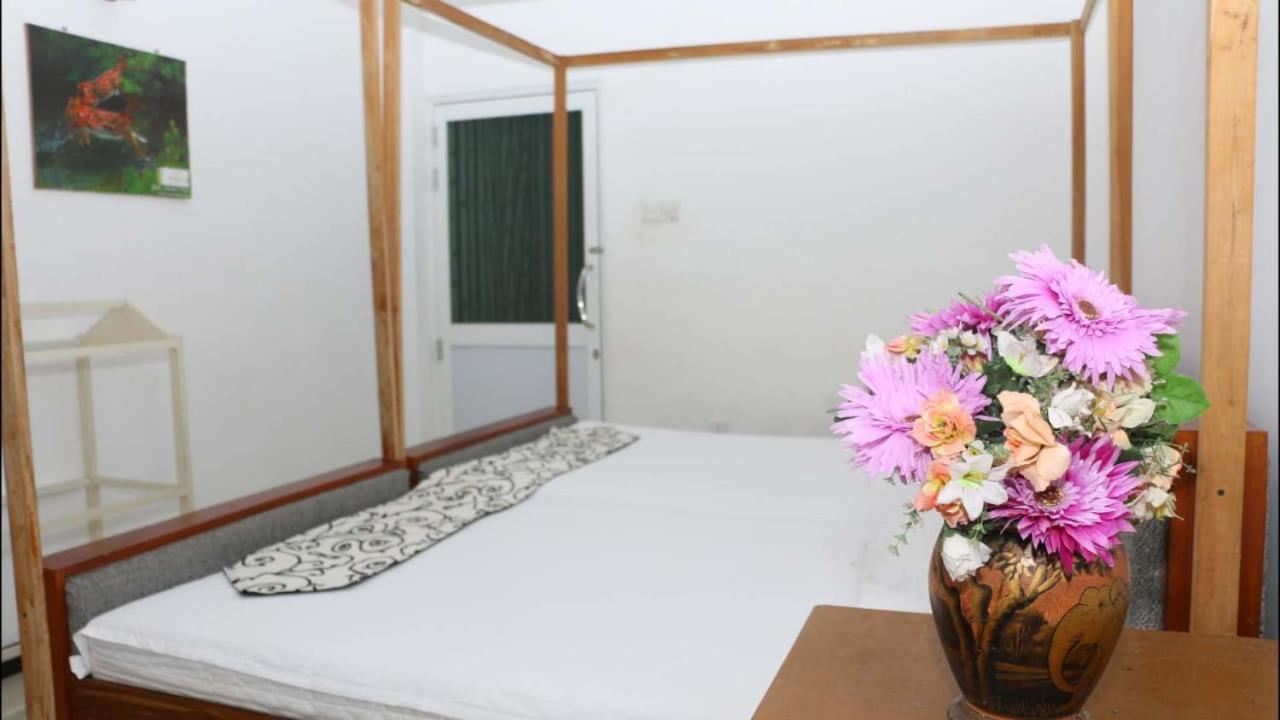 Suisse Villa كاندي المظهر الخارجي الصورة